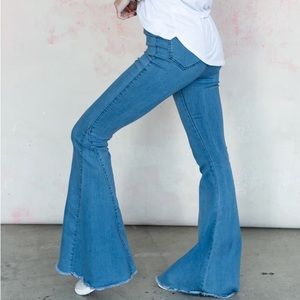 Three Bird Nest Janis Bell Bottom Jeans!! So cute and sold out online!!